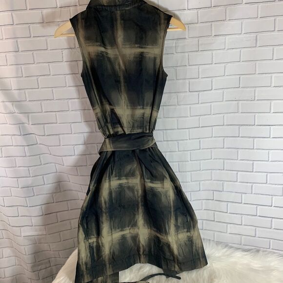 L.A.M.B. Abstract Black Plaid Taffeta Dres… - Picture 3 of 7